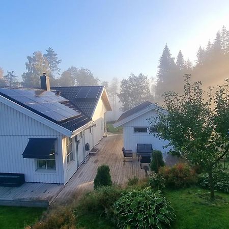 Family Friendly Villa With Sauna In The Nature Borås Dış mekan fotoğraf